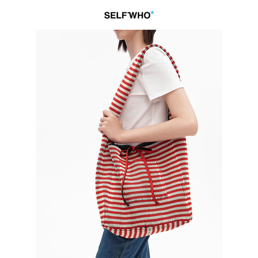 SELFWHO压褶条纹毛织包（大号） 商品图0