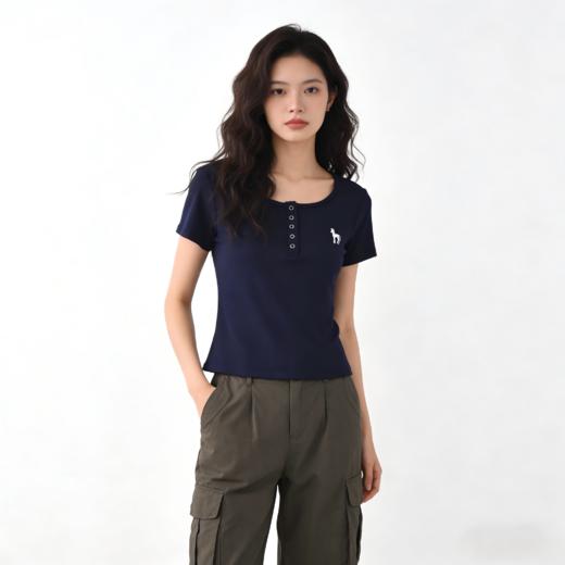 逸柔家【U领纽扣短袖C06C95款】百搭纯色款，剪裁显曲线，面料亲肤不紧绷，外穿适配多场景 商品图2