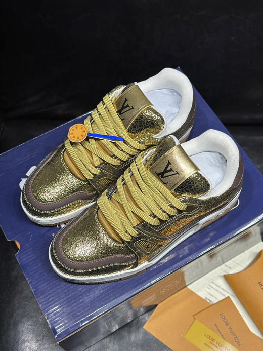 春季特惠💰650 公司级 LV 路易威登 trainer 走秀新款经典走秀新款 商品图0