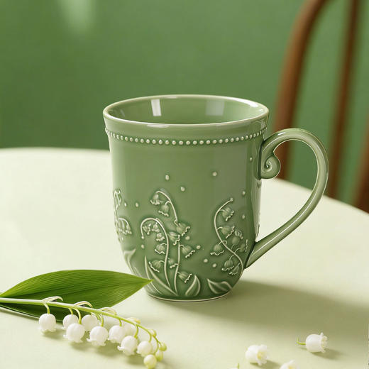 大英博物馆 博物志系列 铃兰花开浮雕马克杯 粉雾花园 绿野仙踪 商品图3