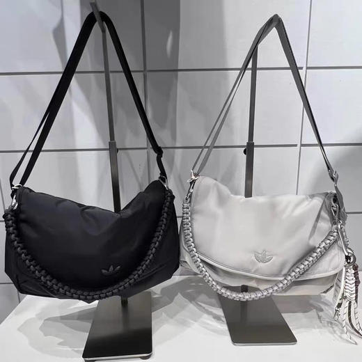 得物同渠道三叶草AD宝藏邮差包超轻男女同款 商品图14