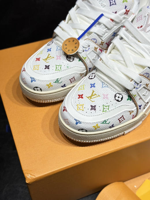 春季特惠💰650 公司级 LV 路易威登 trainer 走秀新款经典走秀新款 商品图6
