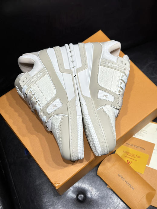 春季特惠💰650 公司级 LV 路易威登 trainer 走秀新款经典走秀新款 商品图4