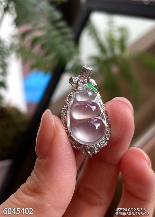 6045402，福豆吊坠。具体价格微信咨询 商品图2