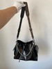 F030635黑色机车包大容量腋下单肩carryall黑武士包 商品缩略图0