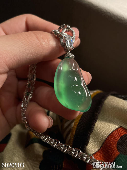 福豆吊坠【6020503】具体价格微信咨询 商品图0