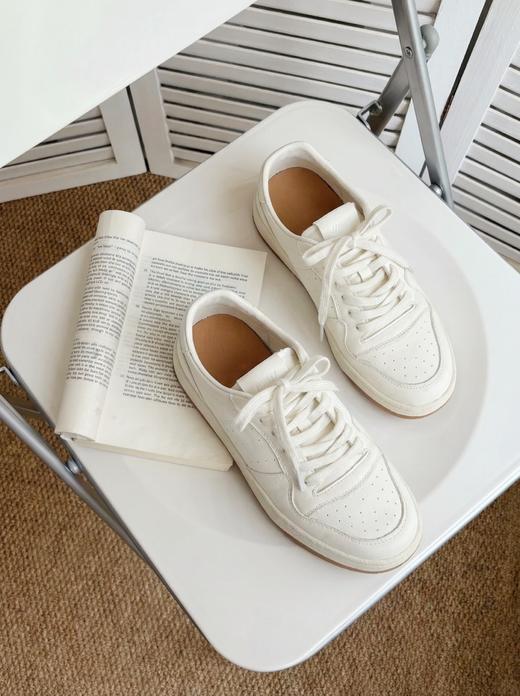 定制小白鞋，脚感升级休闲板鞋款【7天发货】厚底增高，不挤脚、不打滑，旅行暴走不累脚，越穿越合脚.环保大皮，内增高猪薄皮，橡胶底，内增高3.5厘米 商品图2