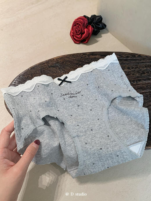 【38女神节】送手提袋！还随机赠送发饰！10条装盲盒内裤春季温柔贴身短裤三家裤女 每条不重样 商品图5