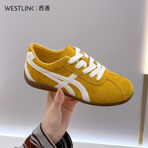 西遇阿甘德训鞋女2026新款春季复古百搭学院风拼接设计休闲板鞋P0066299 商品图3