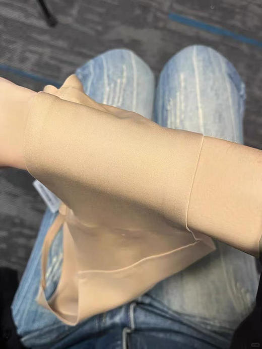 超模直角肩垫肩粉底液隐形内衣 一秒get直角肩+圆圆胸型 商品图11