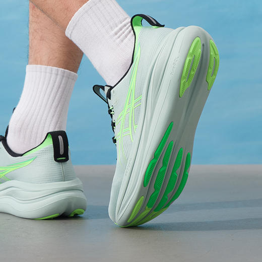 亚瑟士GEL-NIMBUS 28系列男款 跑步鞋 商品图3