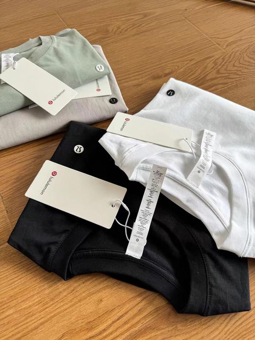 F030638新款立体标识舒适透气修身显瘦无痕短袖T恤 商品图4