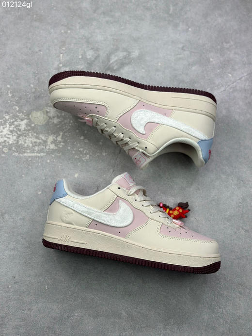 春季特惠💰430 温柔甜酷风 # Nike Air Force 1 Low 粉雾撞色款空军一号低帮 商品图4