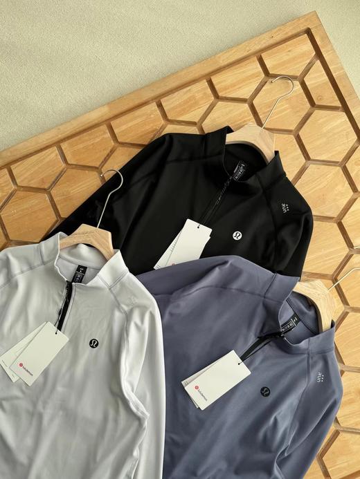 F030659日常通勤轻运动户外休闲半拉链薄绒卫衣 商品图1