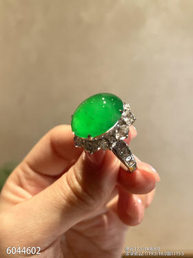 6044602，蛋面戒指。具体价格微信咨询