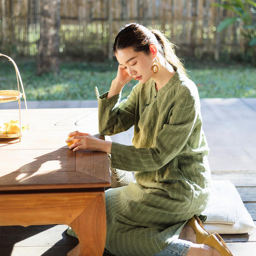 特绽放125朵/岁月静好*色织亚麻条纹新中式立领斜襟七分袖连衣裙 商品图1