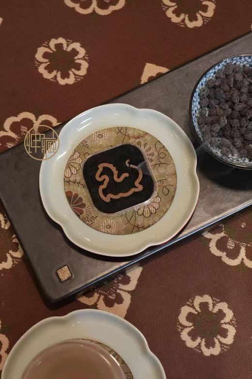 马形奇楠沉香祥云香 商品图2