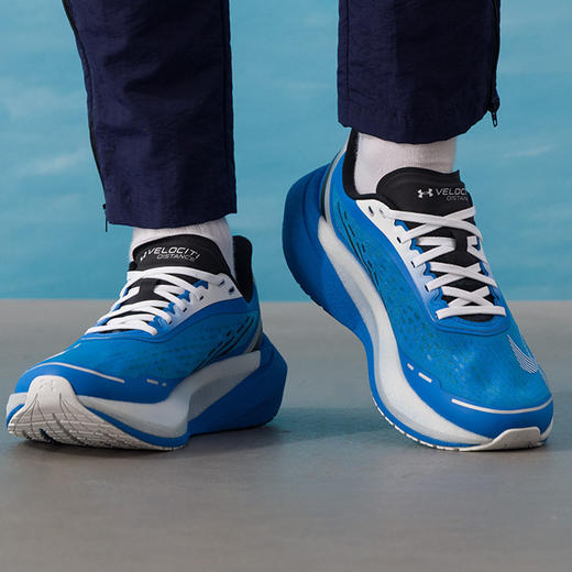 【五一尖货限时专享】
UA安德玛男鞋2026春季新款厚底缓震透气跑步鞋网面运动鞋6006030-402 商品图4