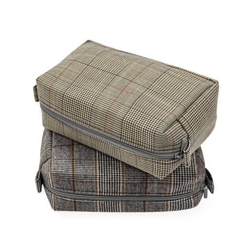 日式无印法兰绒化妆包良品收纳包格子便携收纳包格纹收纳布包 商品图0