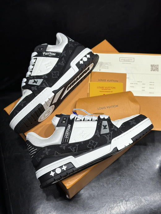 春季特惠💰570 公司级 # LV路易威登 trainer 走秀新款经典走秀新款 商品图1