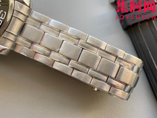 欧米茄JVS海马300米系列 原装开模 熊猫海马 男士腕表 表径42mm 商品图8