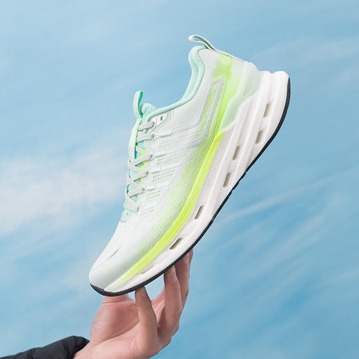 特步 减震旋13.0系列 男款 跑步鞋 商品图6