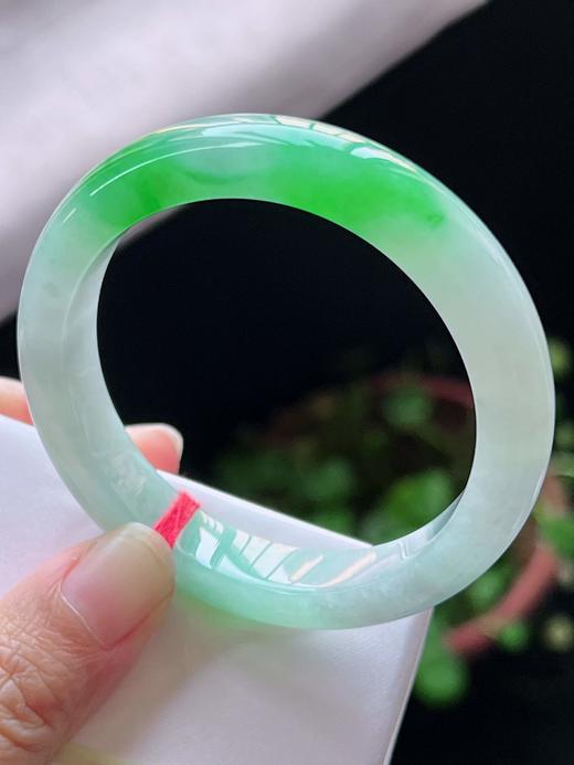 55正圈翡翠手镯 商品图3