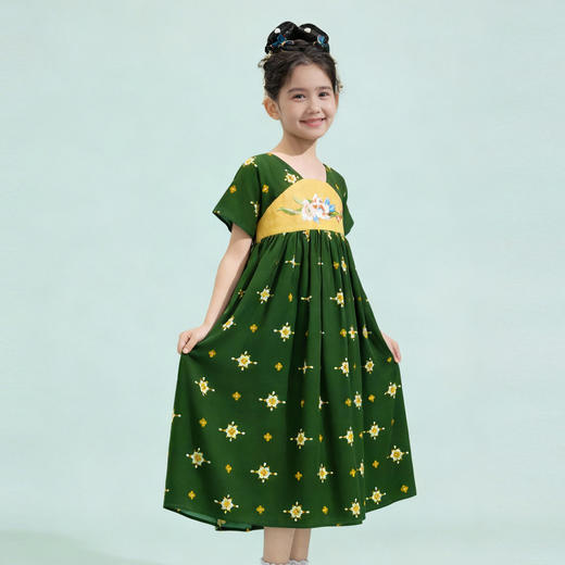 笛莎/Deesha 【观山见】2026年夏季新款女童连衣裙 商品图1