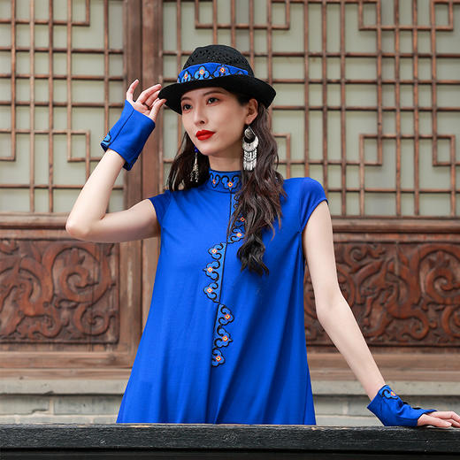 【杨丽萍老师同款】沧海藏月民族风绣花指套 | 现货加急发 商品图2