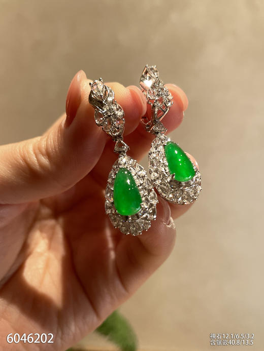 6046202，水滴耳坠。具体价格微信咨询 商品图0