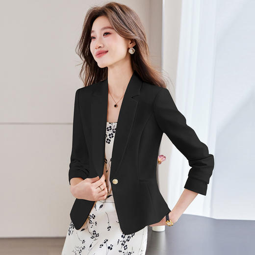 「自」全新升级【铂金会员174/天猫229/差价55】(05132)洛诗琳气质通勤小西装2026春季新款百搭收腰西装外套女 商品图3