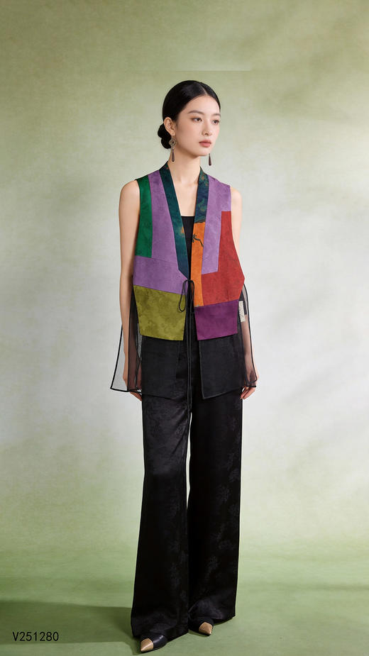 V251280马甲 商品图1