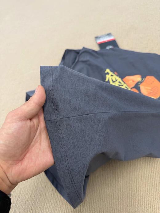 F0306106夏吸湿速干防晒超轻超薄系列山野轨迹文化短袖T恤 商品图8