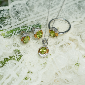 【绿宝石专场】绿宝石戒指项链耳环三件套 配饰925银 主推