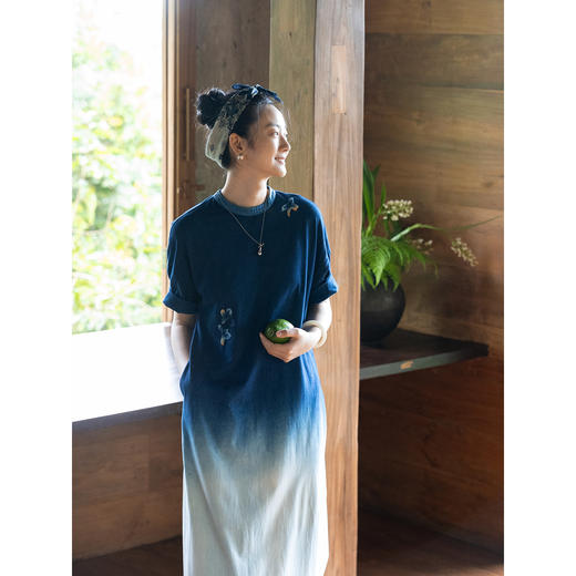 艺术家联名款 牧衣游原创手工刺绣吊蓝染连衣裙文艺宽松长裙 可木 商品图1