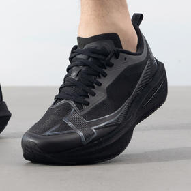 特步 一体成型2.0系列 男款 跑步鞋