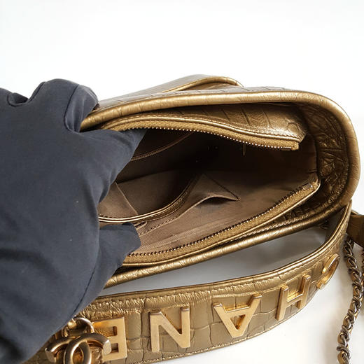 【95新】CHANEL香奈儿流浪包AS0865B00814N4775小号金色鳄鱼纹压花牛皮手提斜挎流浪包女士250226NJS25 商品图8