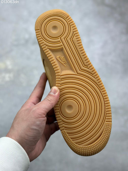 春季特惠💰430 NK Air Force 1 Low ‘07 小麦空军头层麂皮 商品图8