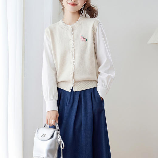 「自」全新升级【铂金会员192/天猫259/差价67】(02211)洛诗琳设计感花边针织开衫2026春季新款衬衫袖拼接毛衣外套 商品图1