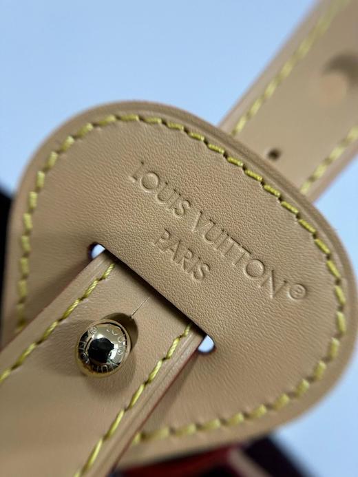 F030633韩系小众设计水桶包all in bb磁扣吸合手提包 商品图9