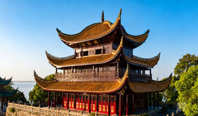 航拍·湖南春摄6天：湖南丹霞油菜花、炎陵桃花、炎帝陵、云上大院、浏阳烟花大会、岳阳楼、岳阳樱花园