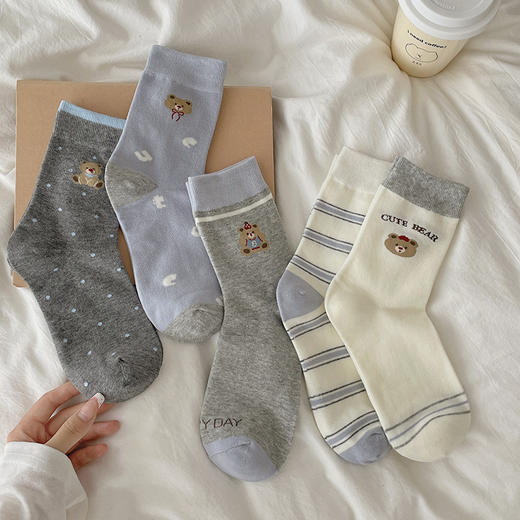 4双一组！可爱卡通小熊灰色系学院风中筒女袜袜子女韩版东大门棉袜春秋款 商品图1