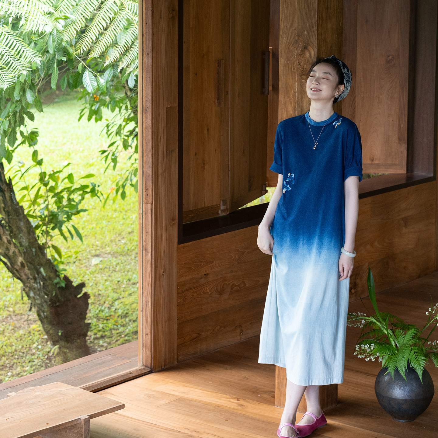 艺术家联名款 牧衣游原创手工刺绣吊蓝染连衣裙文艺宽松长裙 可木