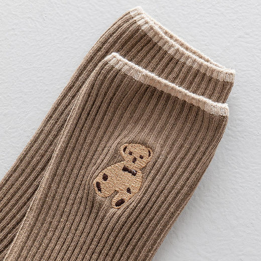 日式无印卡通刺绣小熊袜子良品女士中长筒袜秋冬休闲棉袜百搭女袜 商品图1