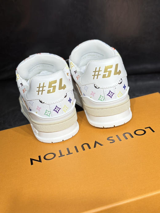 春季特惠💰650 公司级 LV 路易威登 trainer 走秀新款经典走秀新款 商品图2