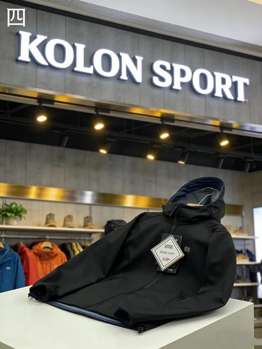 F030610户外情侣款连帽软壳冲锋衣防风防水透气加薄绒外套 商品图5