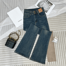 【💚双排扣微喇叭牛仔裤69.9/件】女春季新款高腰百搭修身显瘦裤显腿长聚★为爱严选