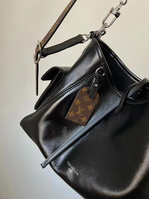 F030635黑色机车包大容量腋下单肩carryall黑武士包 商品图6
