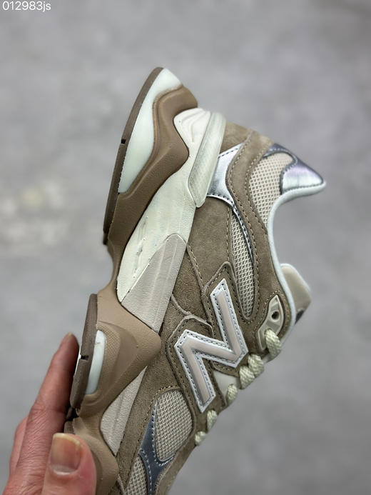 春季特惠💰390 新百伦New Balance NB9060 复古休闲运动慢跑鞋 商品图5