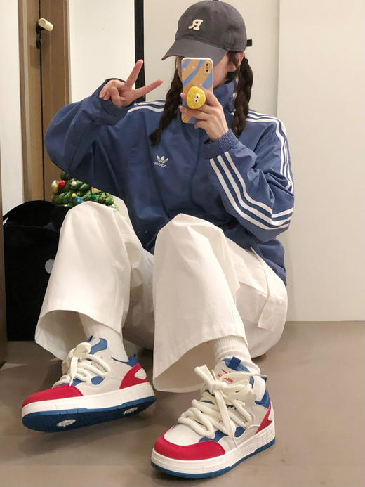 阿迪三叶草新款洒脱不挑人夹克外套 商品图7